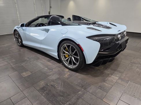 New 2026 McLaren Artura Spider image 4