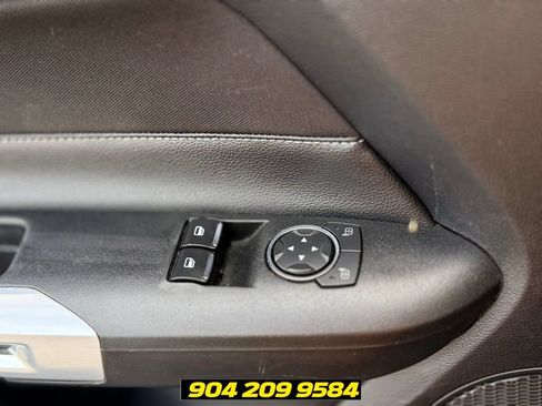 Used 2017 Ford Mustang GT RWD image 10