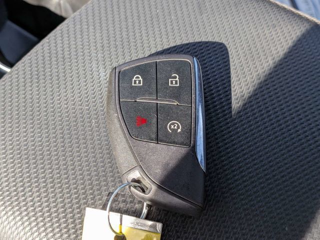 Used 2025 Chevrolet Equinox LT w/ Safety and Technology Package FWD image 27