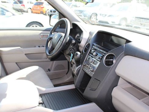 Used 2012 Honda Pilot EX image 12