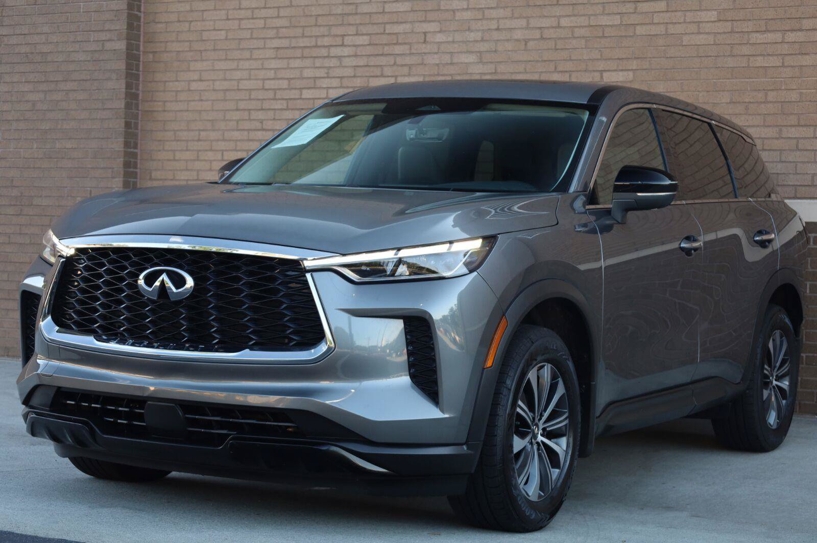 Used 2023 INFINITI QX60 Pure FWD image 5