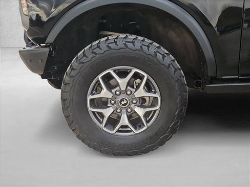 Used 2021 Ford Bronco Badlands image 22