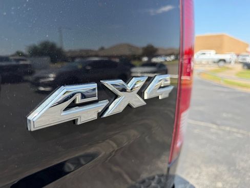 Used 2017 RAM 1500 Big Horn AWD/4WD image 10