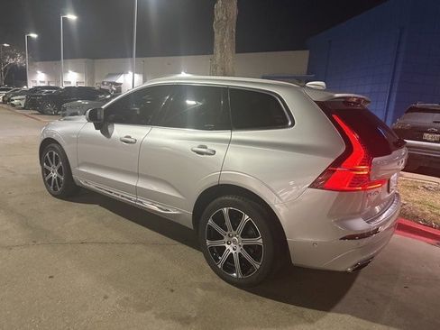 Used 2021 Volvo XC60 T5 Inscription w/ Advanced Package image 3