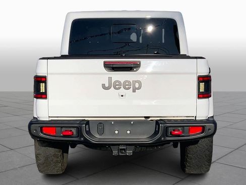 Used 2024 Jeep Gladiator Rubicon image 5