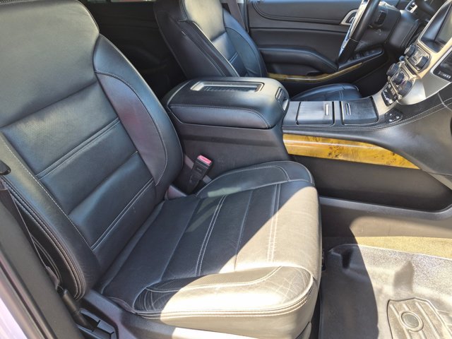 Used 2017 GMC Yukon XL Denali w/ Open Road Package RWD image 20
