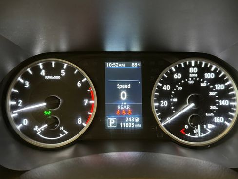 Used 2024 Nissan Sentra S FWD image 10