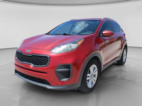 Used 2019 Kia Sportage LX FWD image 2