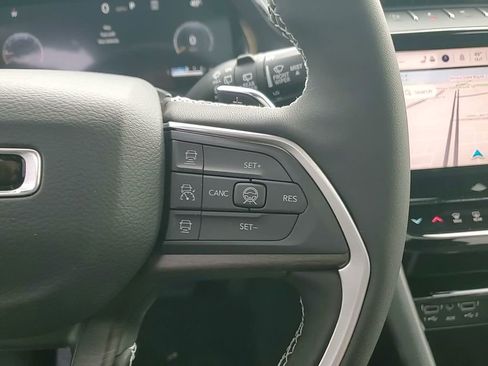 New 2026 Jeep Grand Cherokee Limited w/ Limited Altitude Package image 29