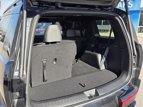 Used 2025 Hyundai Santa Fe Calligraphy image 22