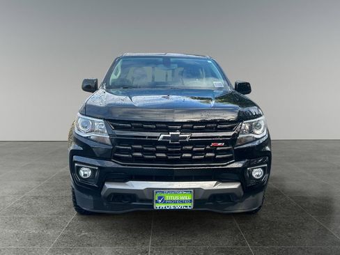 Used 2022 Chevrolet Colorado Z71 w/ Z71 Midnight Edition AWD/4WD image 3