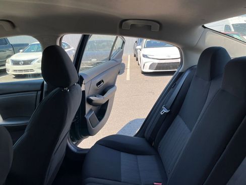 Used 2024 Nissan Sentra SV FWD image 37