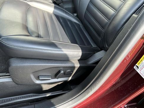 Used 2023 Ford Edge SEL w/ Convenience Package image 18