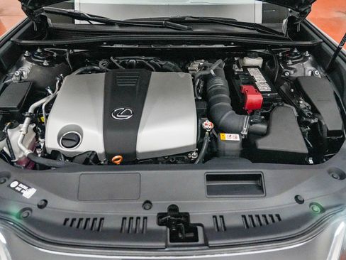 Used 2024 Lexus ES 350 w/ Premium Package image 29