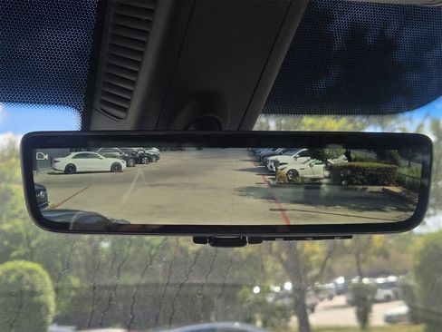 Used 2024 Mercedes-Benz Sprinter 3500 image 17