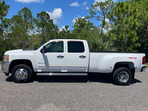 Used 2011 Chevrolet Silverado 3500 LT w/ Interior Plus Package AWD/4WD image 2