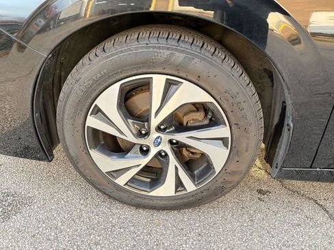 Used 2024 Subaru Legacy Premium image 20