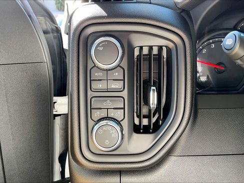 Used 2025 GMC Sierra 1500 Pro w/ Trailering Package image 31