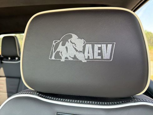 Used 2024 GMC Sierra 2500 AT4X w/ AT4X AEV Edition image 14