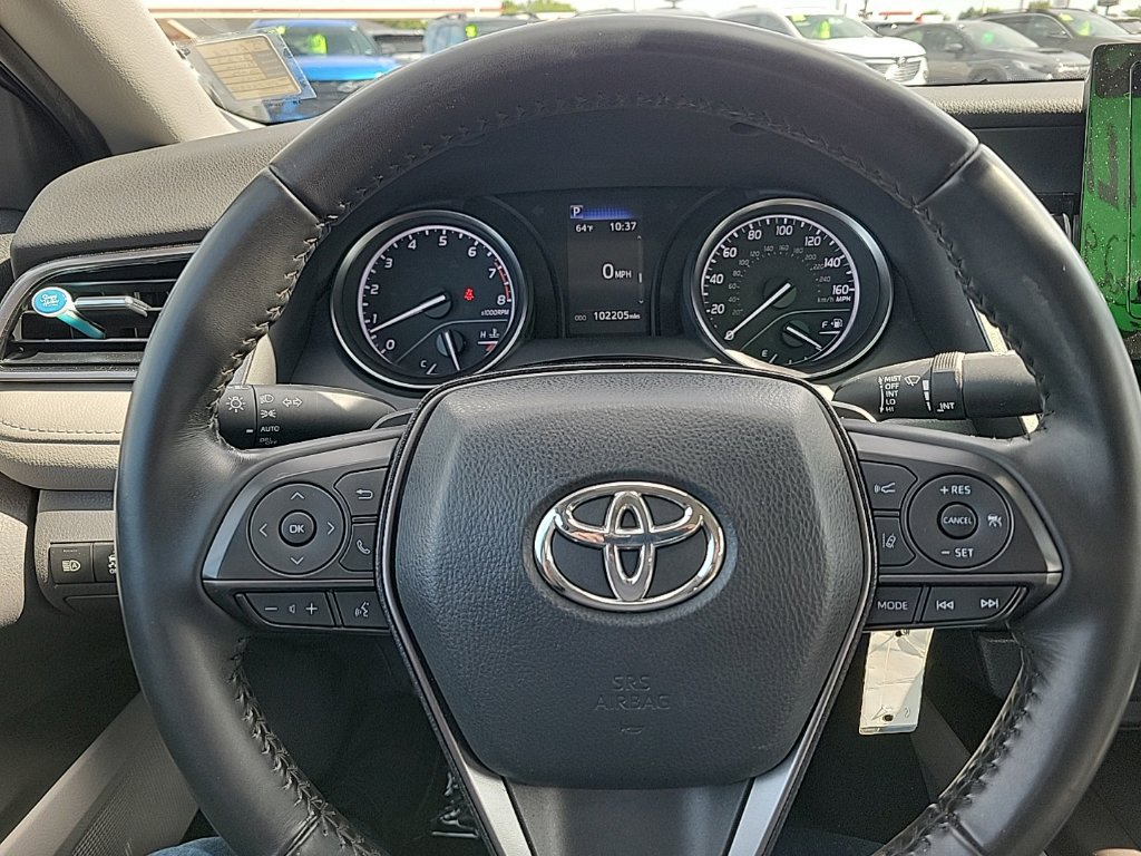 Used 2023 Toyota Camry SE FWD image 12