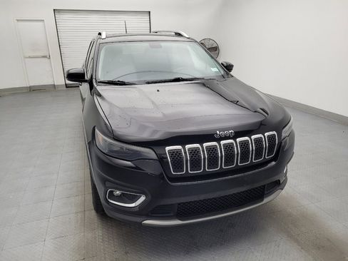 Used 2019 Jeep Cherokee Limited image 14
