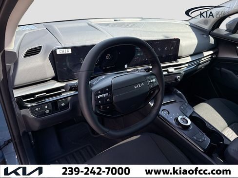 New 2026 Kia Sportage S image 23