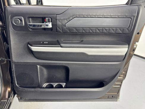 Used 2020 Toyota Tundra Platinum image 43