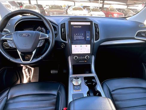 Used 2024 Ford Edge SEL image 14