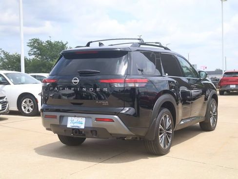Used 2026 Nissan Pathfinder Platinum w/ Cargo Package AWD/4WD image 5