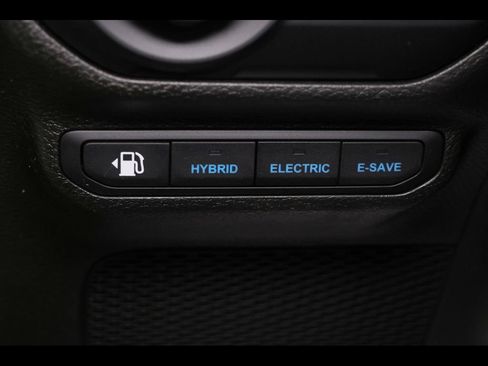 Used 2023 Jeep Wrangler Unlimited w/ Convenience Group AWD/4WD image 14