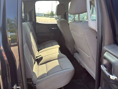 Used 2018 Chevrolet Silverado 1500 Custom w/ Custom Value Package AWD/4WD image 11