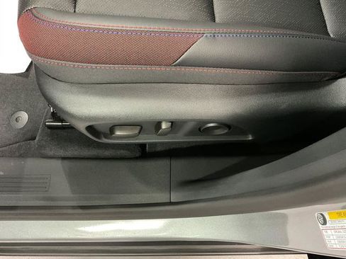 New 2026 Chevrolet Equinox RS AWD/4WD image 14