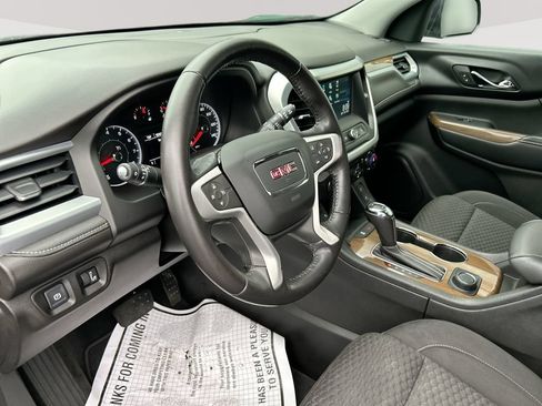 Used 2018 GMC Acadia SLE w/ Driver Alert Package I AWD/4WD image 13