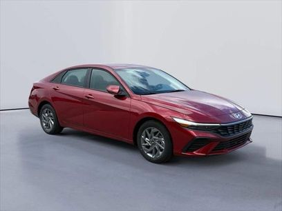 New 2025 Hyundai Elantra Blue