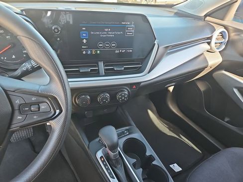 Used 2025 Chevrolet Trax LS w/ Driver Confidence Package image 11