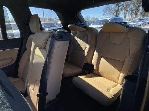 Certified 2025 Volvo XC90 B6 Ultra w/ Protection Package Premier image 13