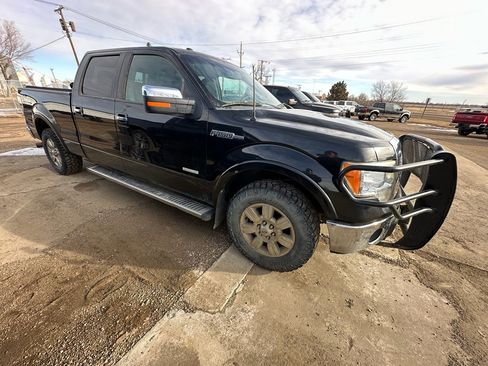 Used 2011 Ford F150 Lariat w/ Lariat Chrome Pkg AWD/4WD image 2