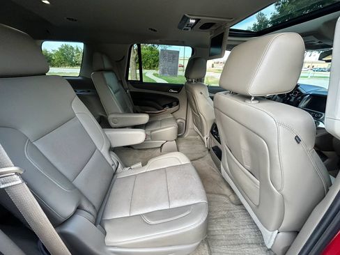 Used 2015 Chevrolet Tahoe LTZ RWD image 16