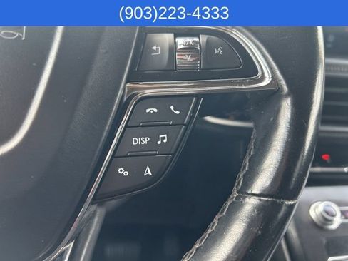 Used 2022 Lincoln Nautilus Reserve FWD image 27