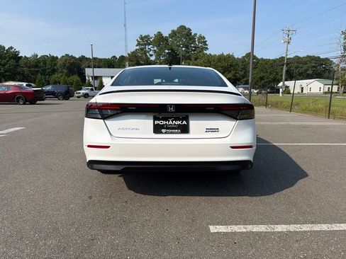 Used 2024 Honda Accord Sport image 6