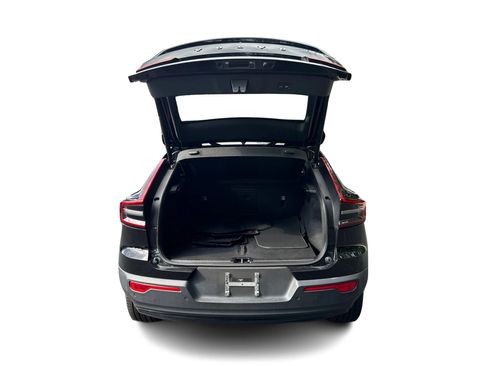 Used 2022 Volvo C40 P8 Recharge Ultimate image 14