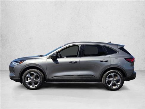 Used 2025 Ford Escape ST-Line AWD/4WD image 9