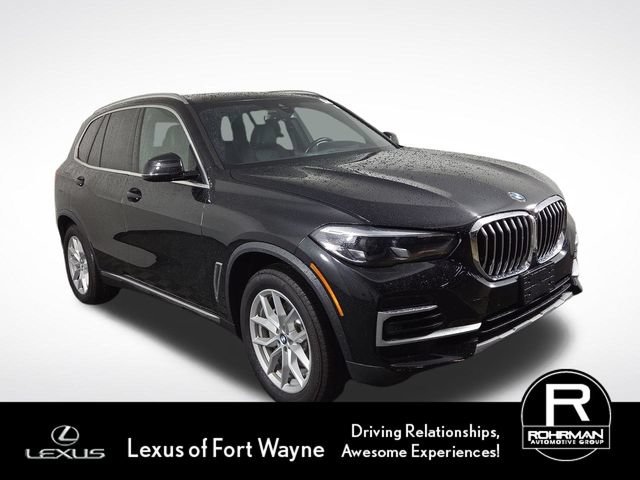 Used 2023 BMW X5 xDrive40i w/ Premium Package AWD/4WD image 5