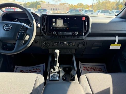 New 2026 Nissan Frontier SV w/ All-Weather Content Package image 25