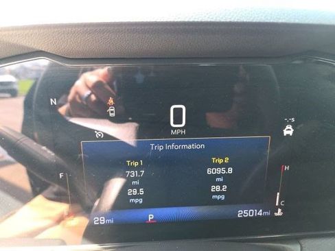 Used 2025 Chevrolet TrailBlazer LT FWD image 13