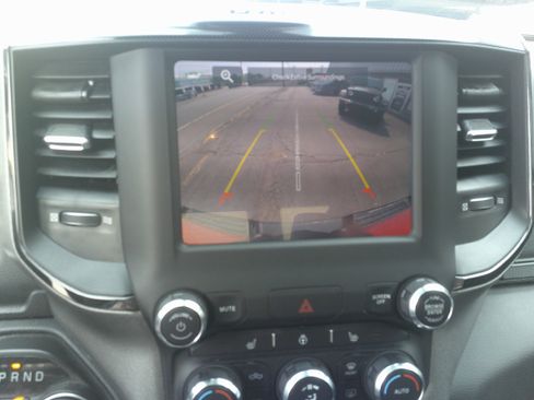 Used 2022 RAM 1500 Big Horn w/ Built-to-serve Edition image 30