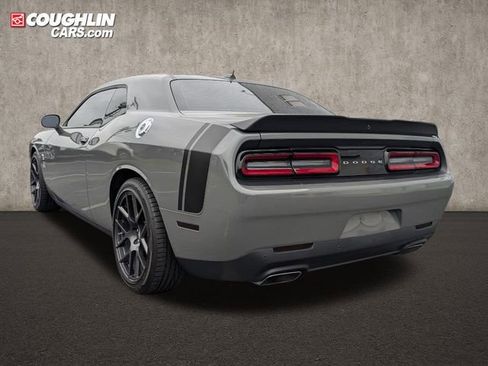 Used 2017 Dodge Challenger R/T Scat Pack w/ Leather Interior Group image 5