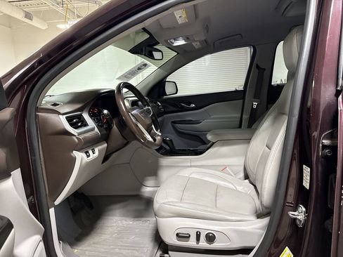 Used 2017 GMC Acadia SLT FWD image 19