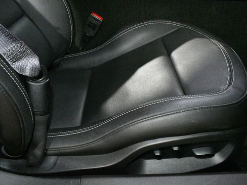 Used 2017 Chevrolet Corvette Z06 w/ Z07 Performance Package image 14