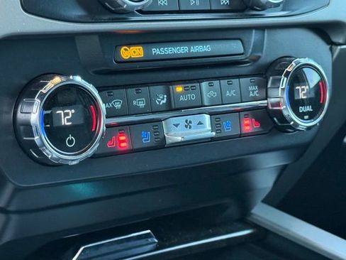 Used 2022 Ford F250 Lariat w/ Lariat Ultimate Package image 23